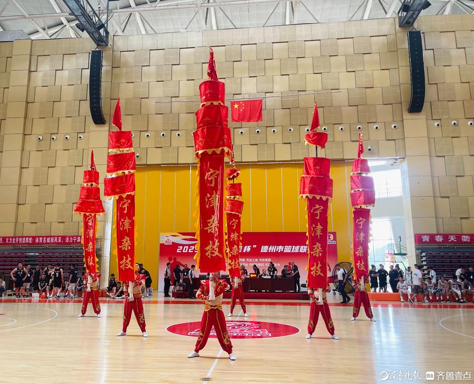 到德州作为, 助威