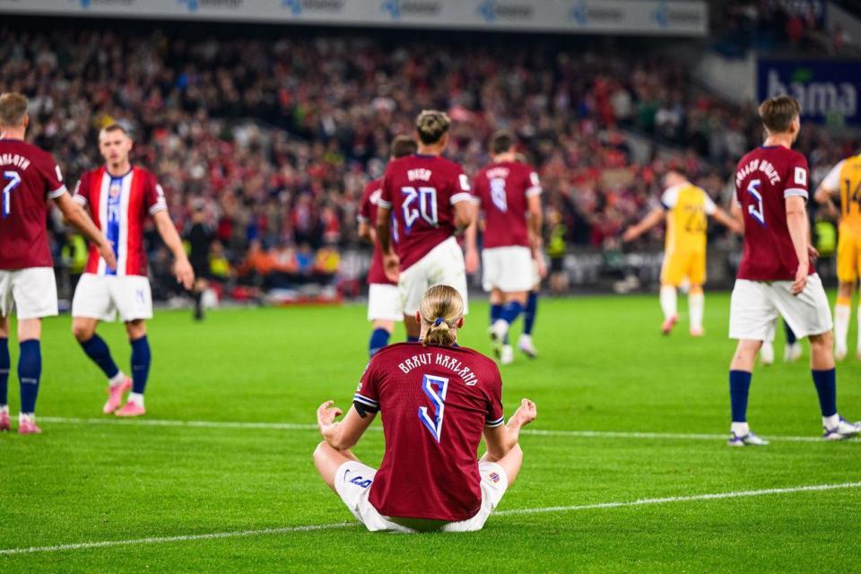 短短, 路横传, sGOwc